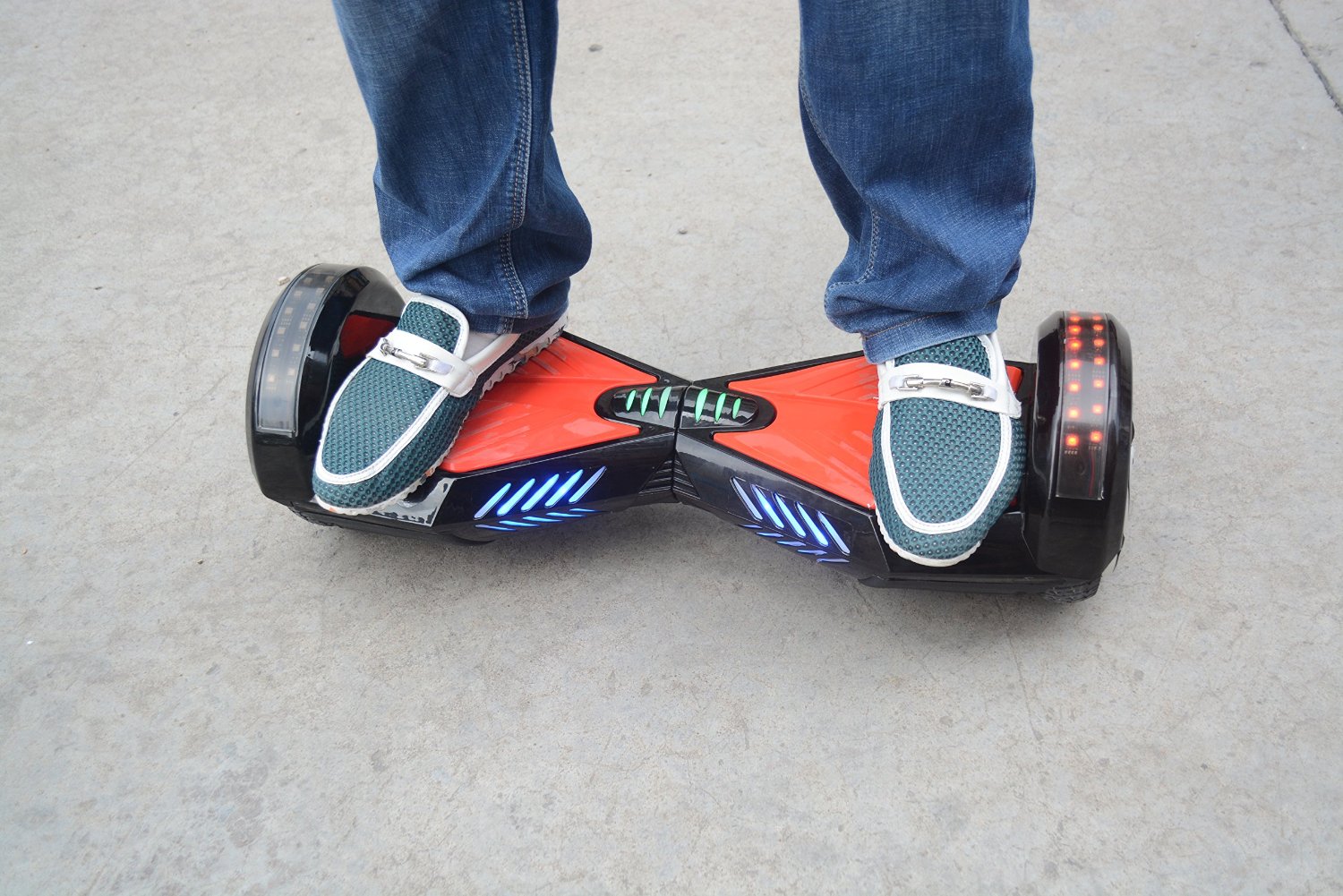 Smart Gear HoverBEATS hoverboard with music review 2017
